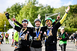 BMW BERLIN-MARATHON Inlineskating: Glücklich im Ziel beim BMW BERLIN-MARATHON Inlineskating 2024 @ SCC EVENTS/Marvn Güngor