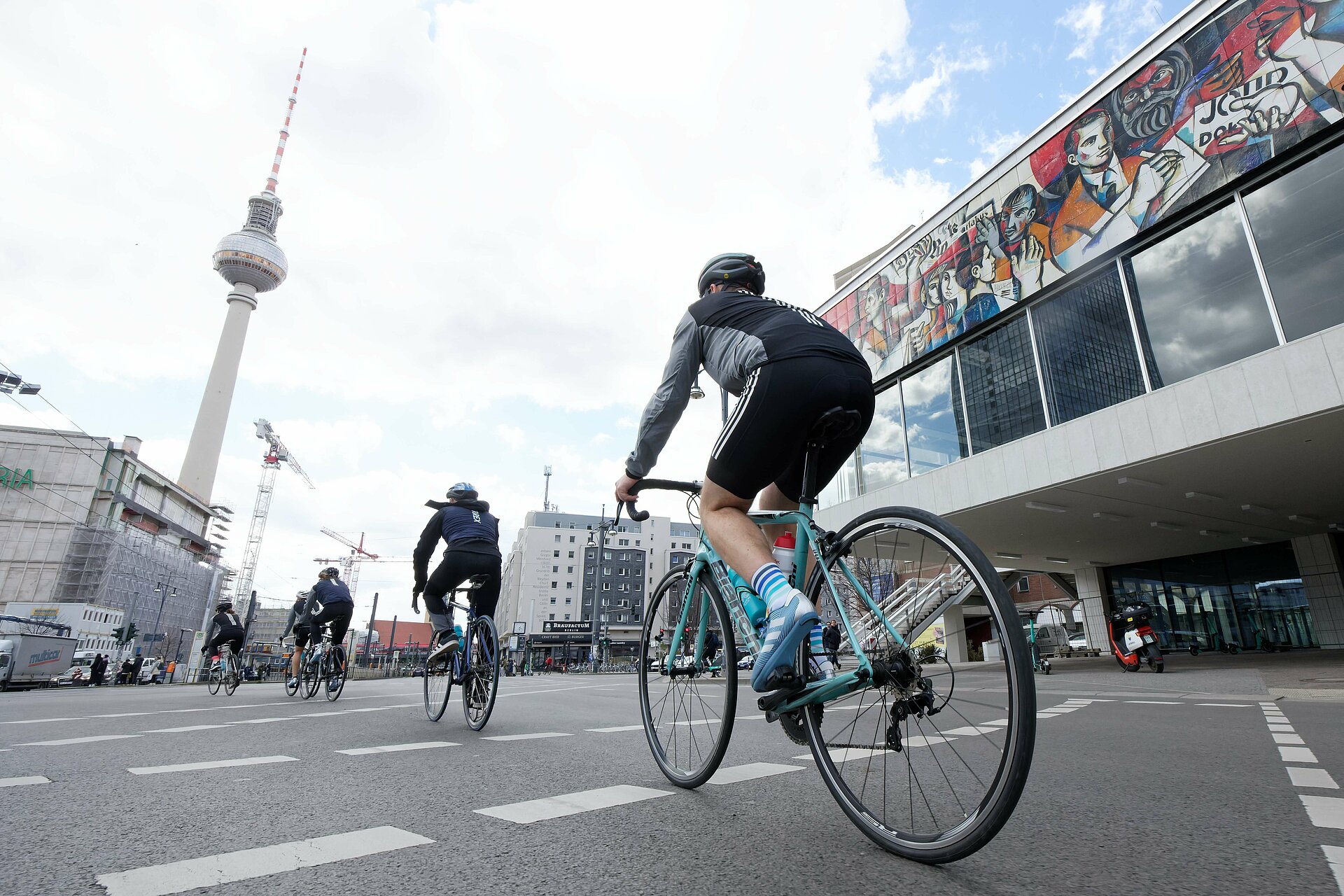 Berliner Wahrzeichen entlang der Strecke des VeloCity 2022.