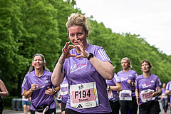 Beim KoRo Frauenlauf Berlin 2023 standen Frauen absolut im Mittelpunkt © SCC EVENTS / Camera 4